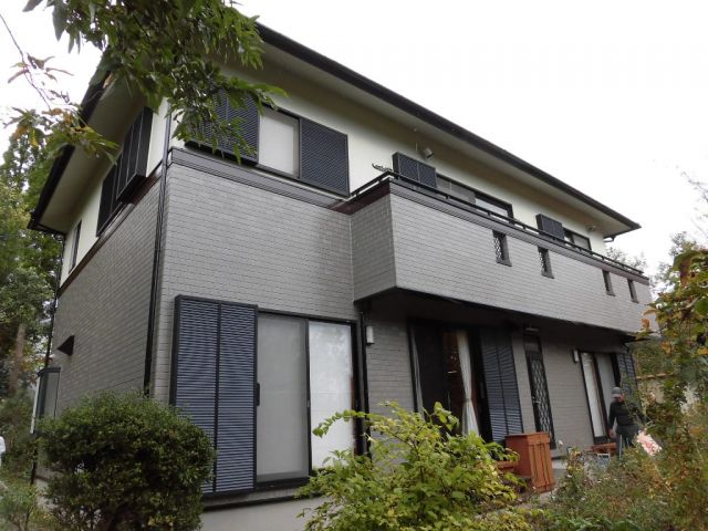 阿蘇の大自然に佇む、素敵なご夫妻が住むお宅です。全体塗装をさせて頂きました。キツネが遊びに来るそうです。