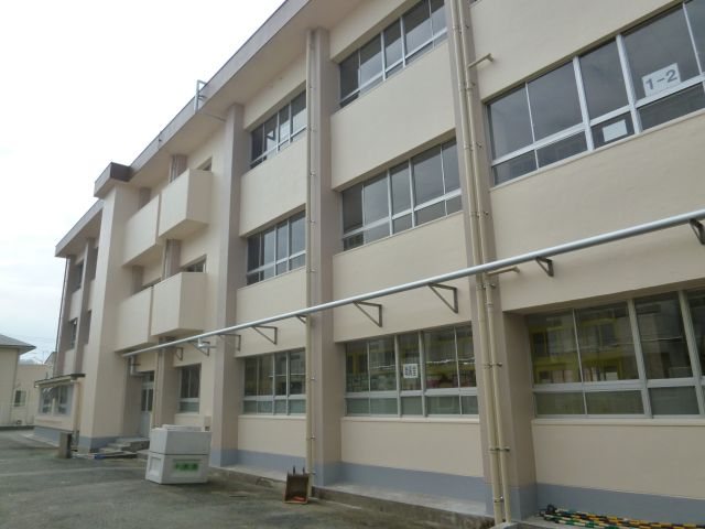 小学校外壁改修工事