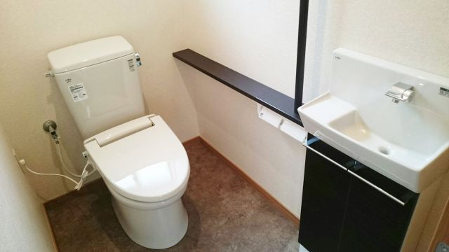 トイレ改修工事でバリアフリーに