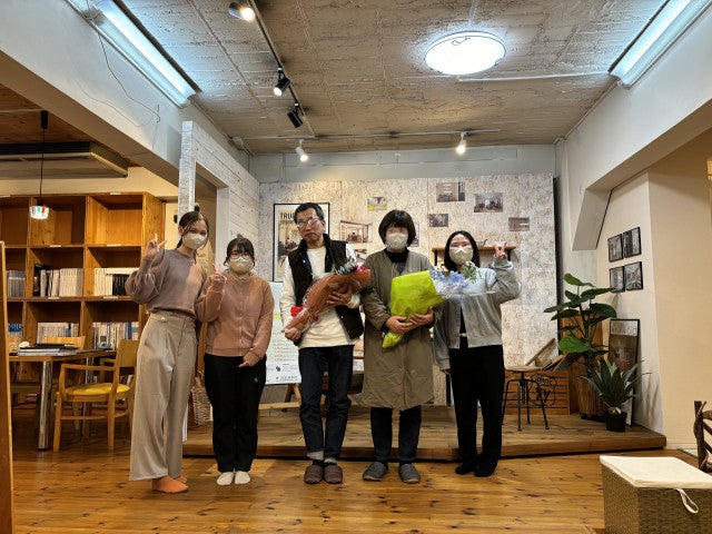 写真：私たちは時代の変化と共にお客様の声を反映し、改善してまいりました。 これからも住まいに関してお客様のご要望にお役にたてること、地域でなくてはならない存在になりたいと願っています。